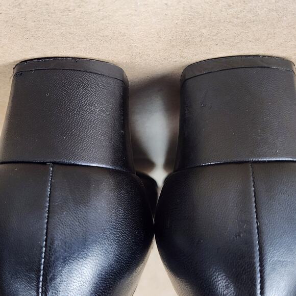 Salvatore Ferragamo Boutique Womens Black Leather Pumps 11 AA Square Toe Italy - Picture 7 of 16